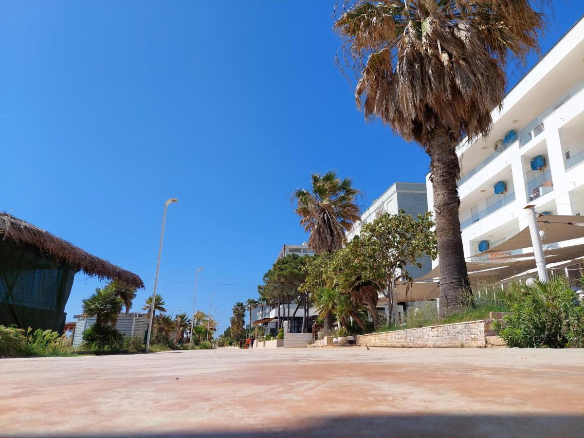 Hotel Nacional Durrës Exterior foto